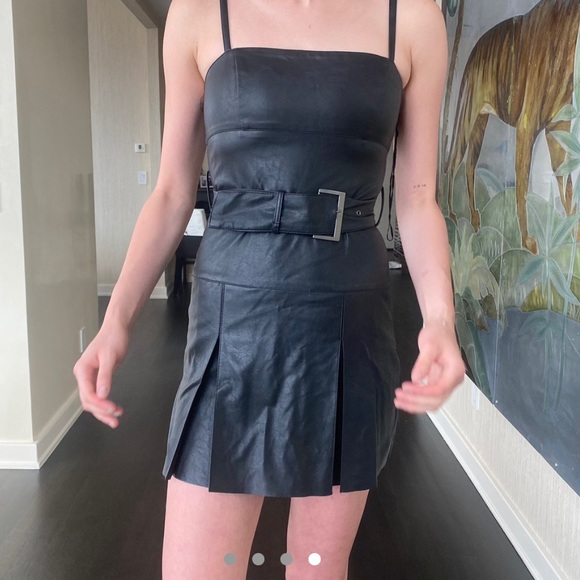 VINTAGE black leather dress, iconic piece - Picture 4 of 4